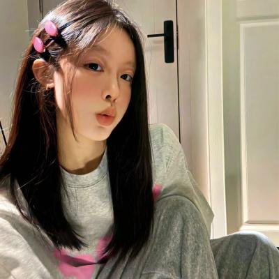美丽笨女人